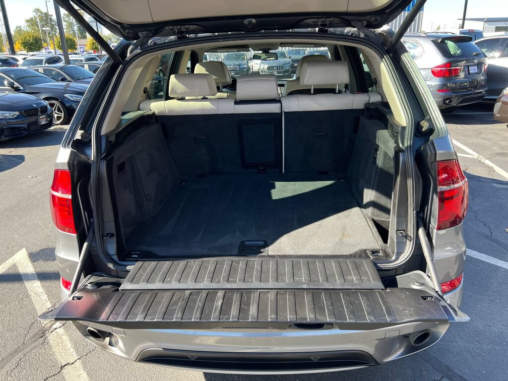 Used 2012 BMW X5 xDrive35i AWD/4WD image 10
