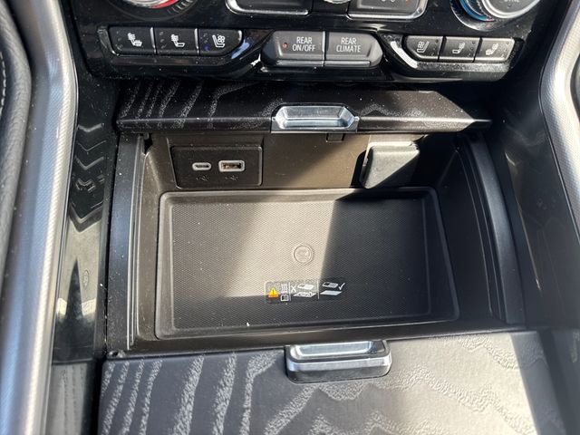 Used 2024 GMC Yukon Denali RWD image 22