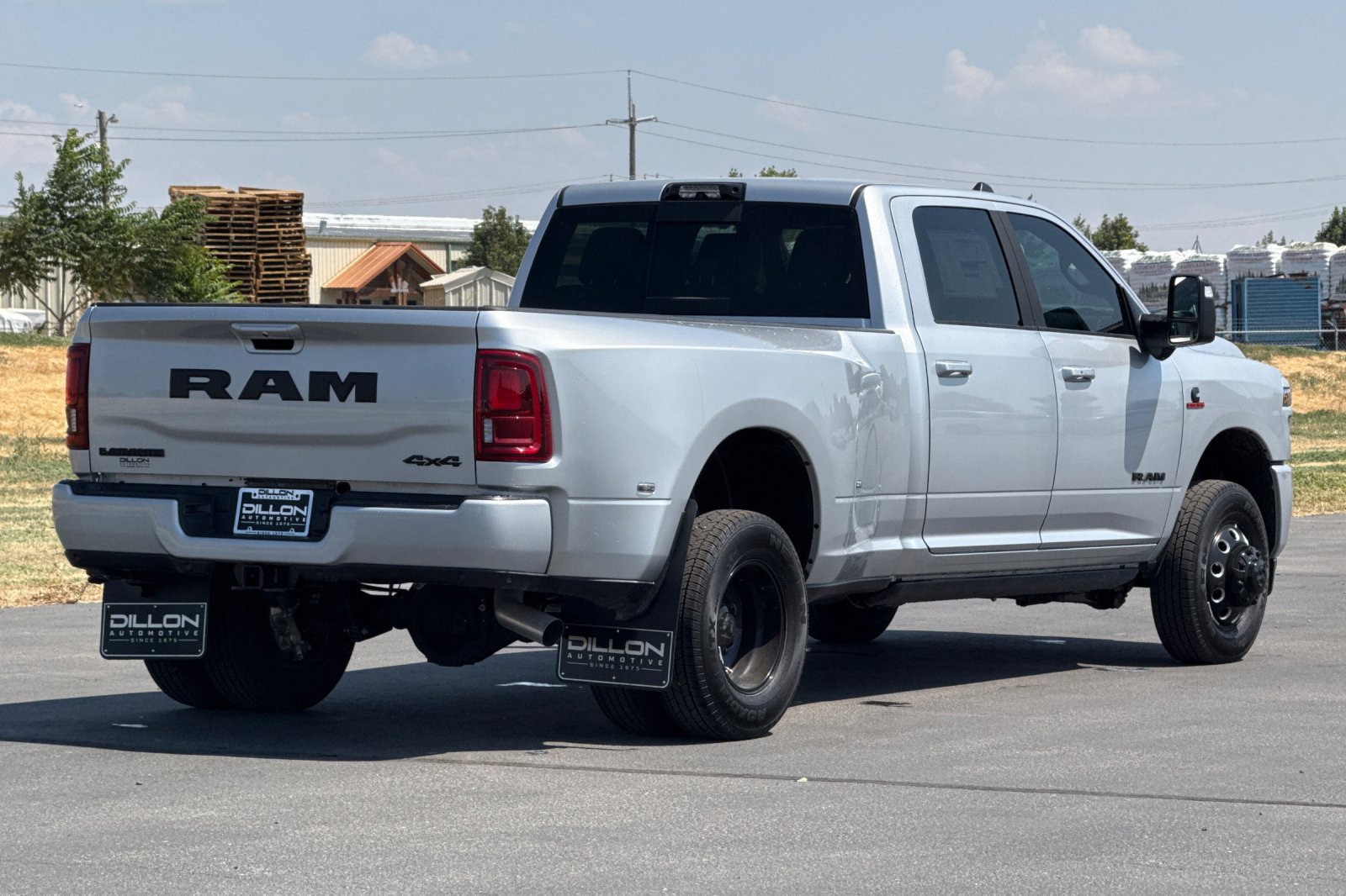 New 2026 RAM 3500 Laramie AWD/4WD image 6