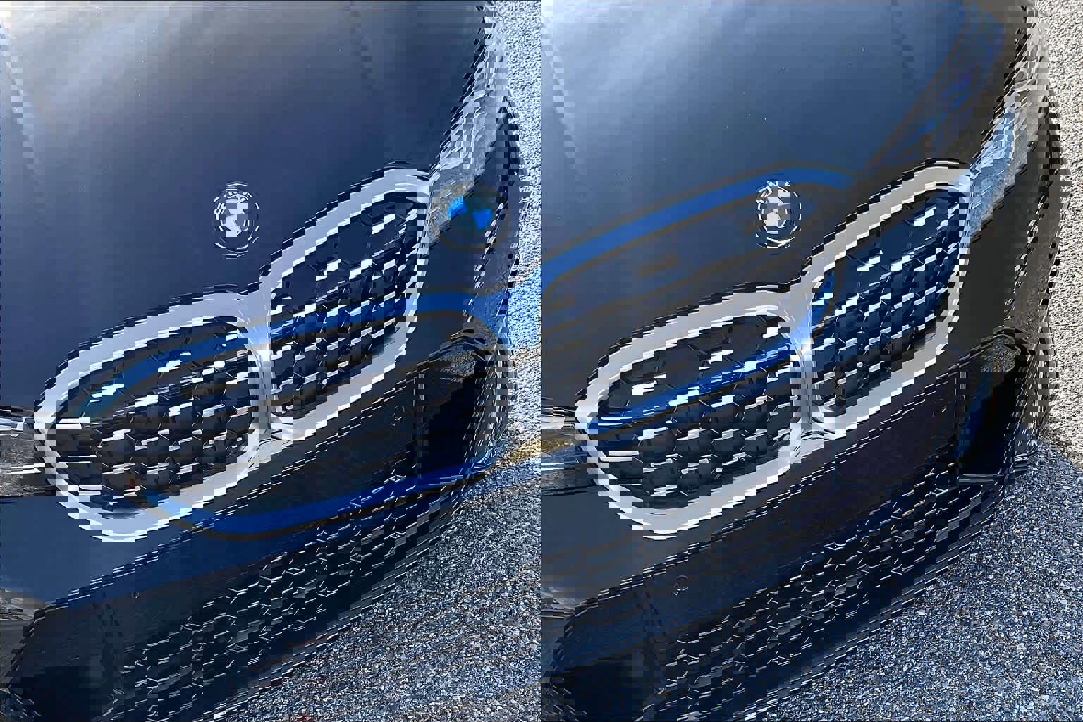 Used 2024 BMW M340i xDrive w/ Driving Assistance Package image 31