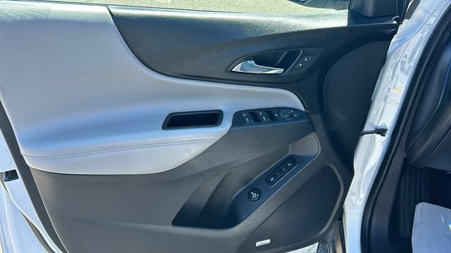 Used 2020 Chevrolet Equinox Premier AWD/4WD image 16