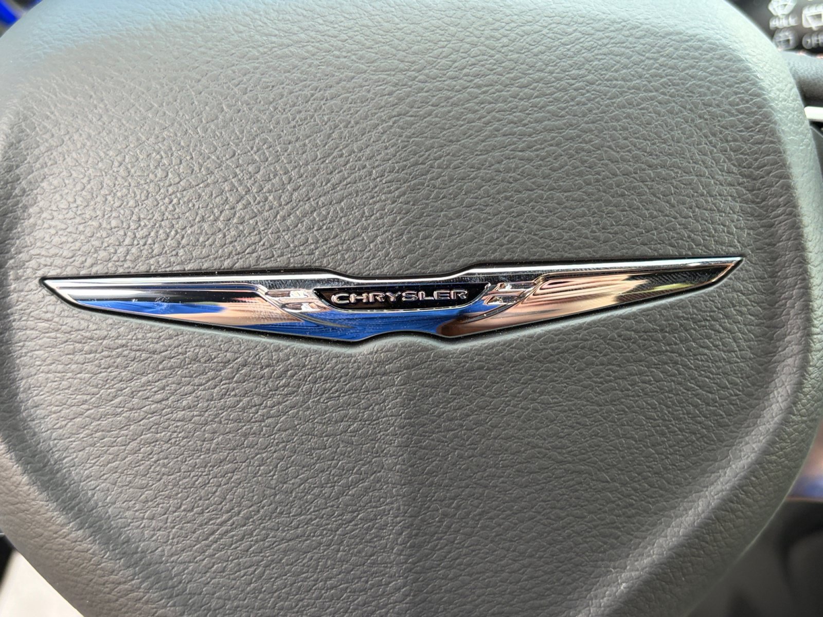 New 2026 Chrysler Pacifica Pinnacle AWD/4WD image 34