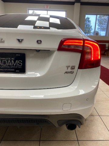 Used 2018 Volvo S60 T5 Dynamic w/ Vision Package image 11