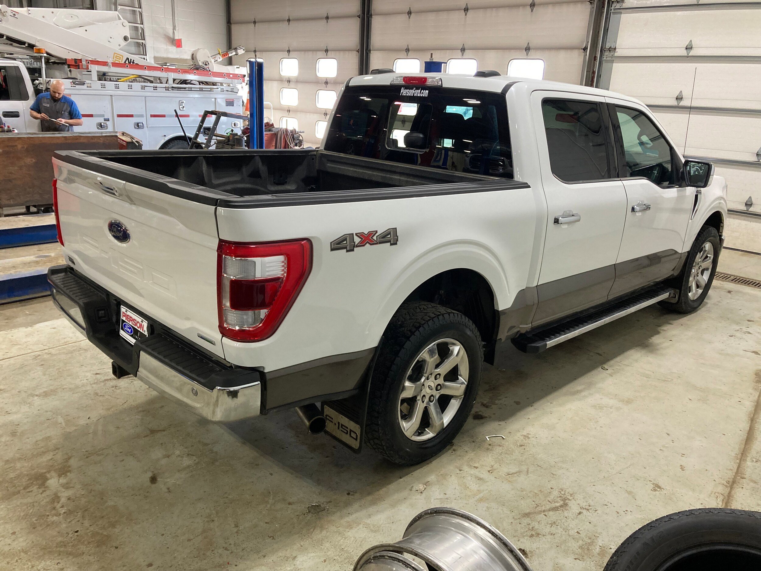 Used 2021 Ford F150 Lariat w/ Equipment Group 502A High AWD/4WD image 15