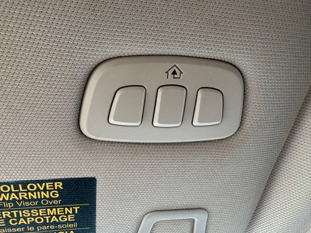 Used 2025 Lincoln Corsair AWD w/ Equipment Group 101A image 36