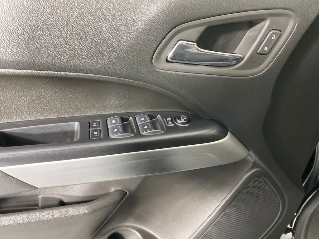 Used 2022 Chevrolet Colorado LT image 11