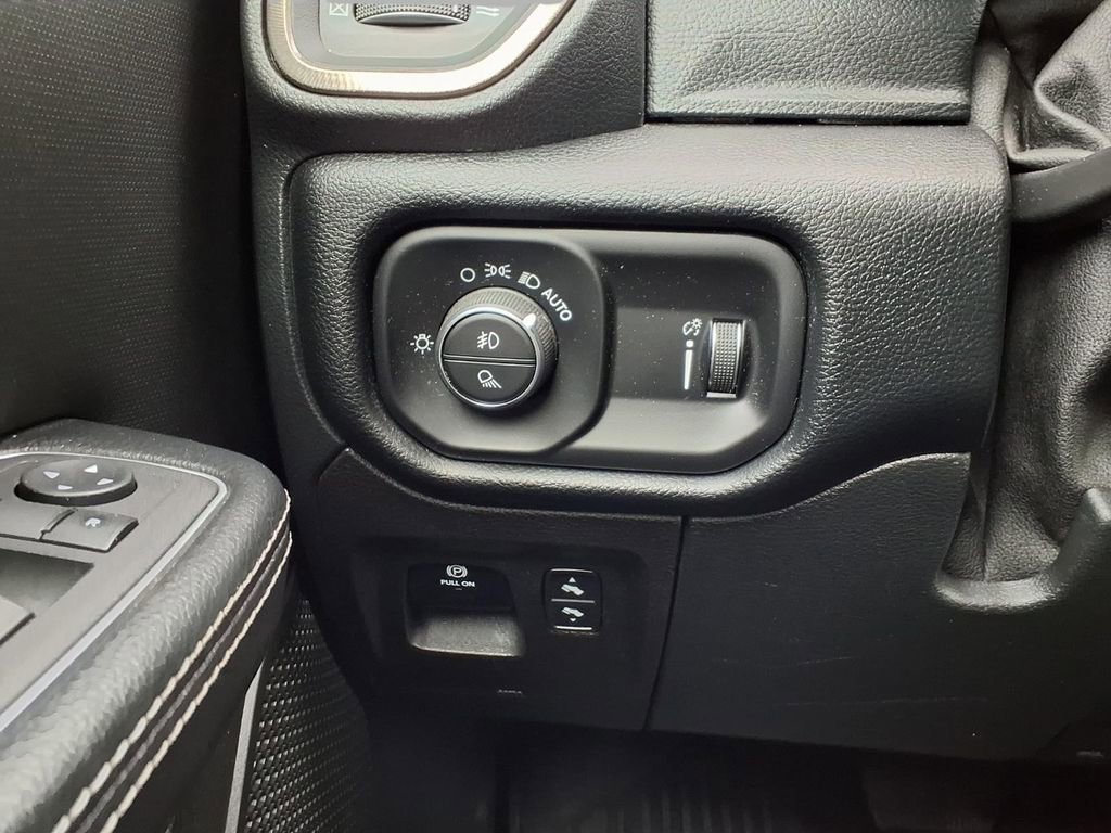 Certified 2022 RAM 1500 Rebel w/ Night Edition image 15