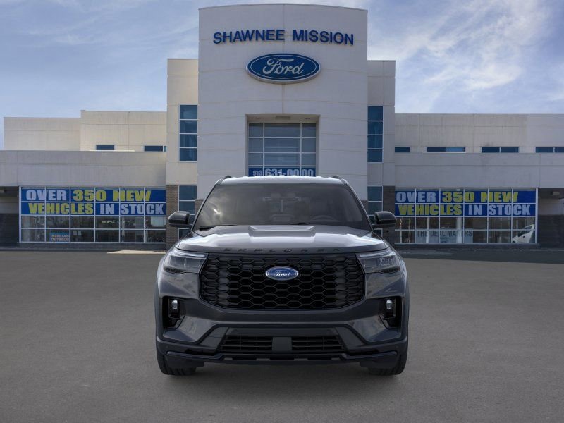 New 2026 Ford Explorer ST-Line AWD/4WD image 6