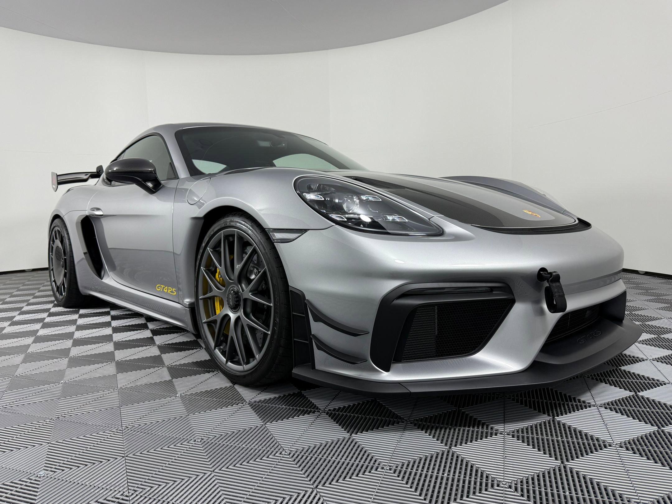 New 2025 Porsche 718 Cayman GT4 RS image 7