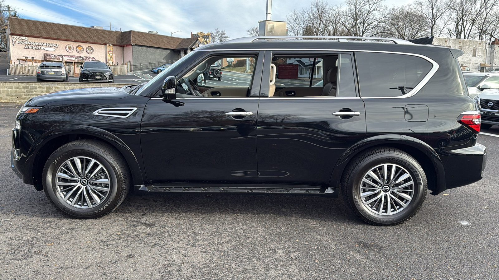 Certified 2024 Nissan Armada SL w/ Cargo Package image 4