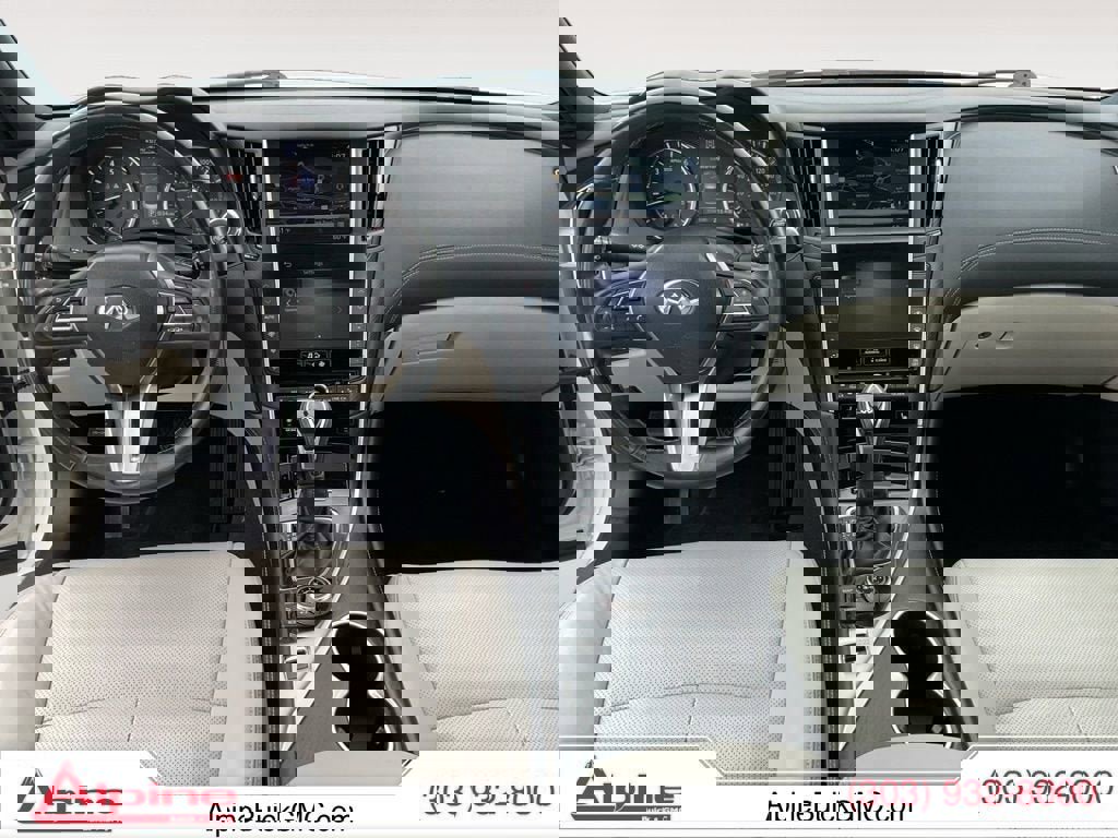 Used 2023 INFINITI Q50 Sensory image 10