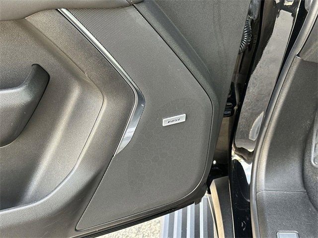 Used 2023 Chevrolet Tahoe High Country w/ Premium Package 2 image 24