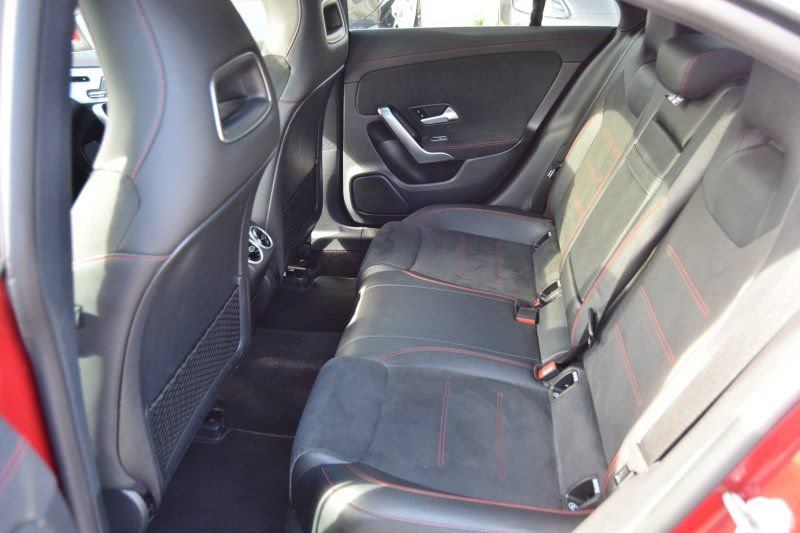 Used 2020 Mercedes-Benz CLA 250 image 35