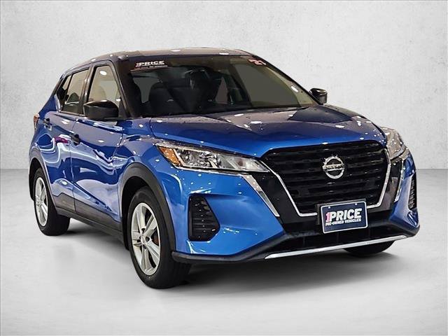 Used 2021 Nissan Kicks S FWD image 3