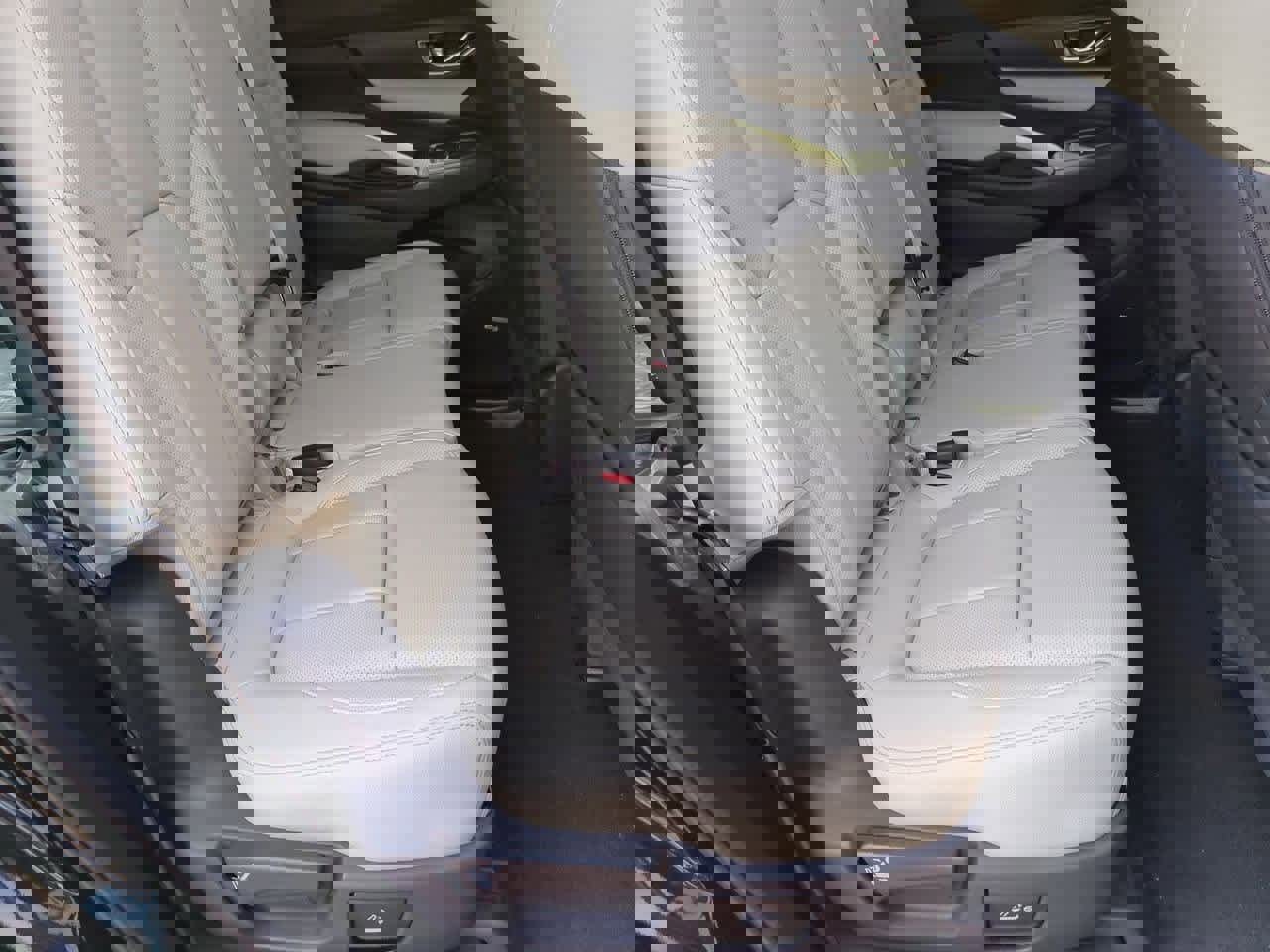 Used 2025 Subaru Ascent Limited image 20