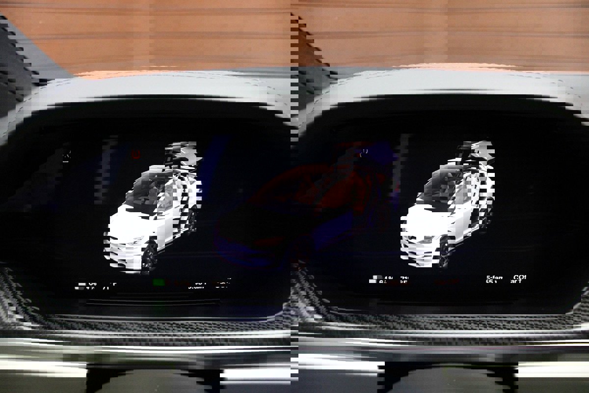 Used 2022 Tesla Model X Plaid image 64