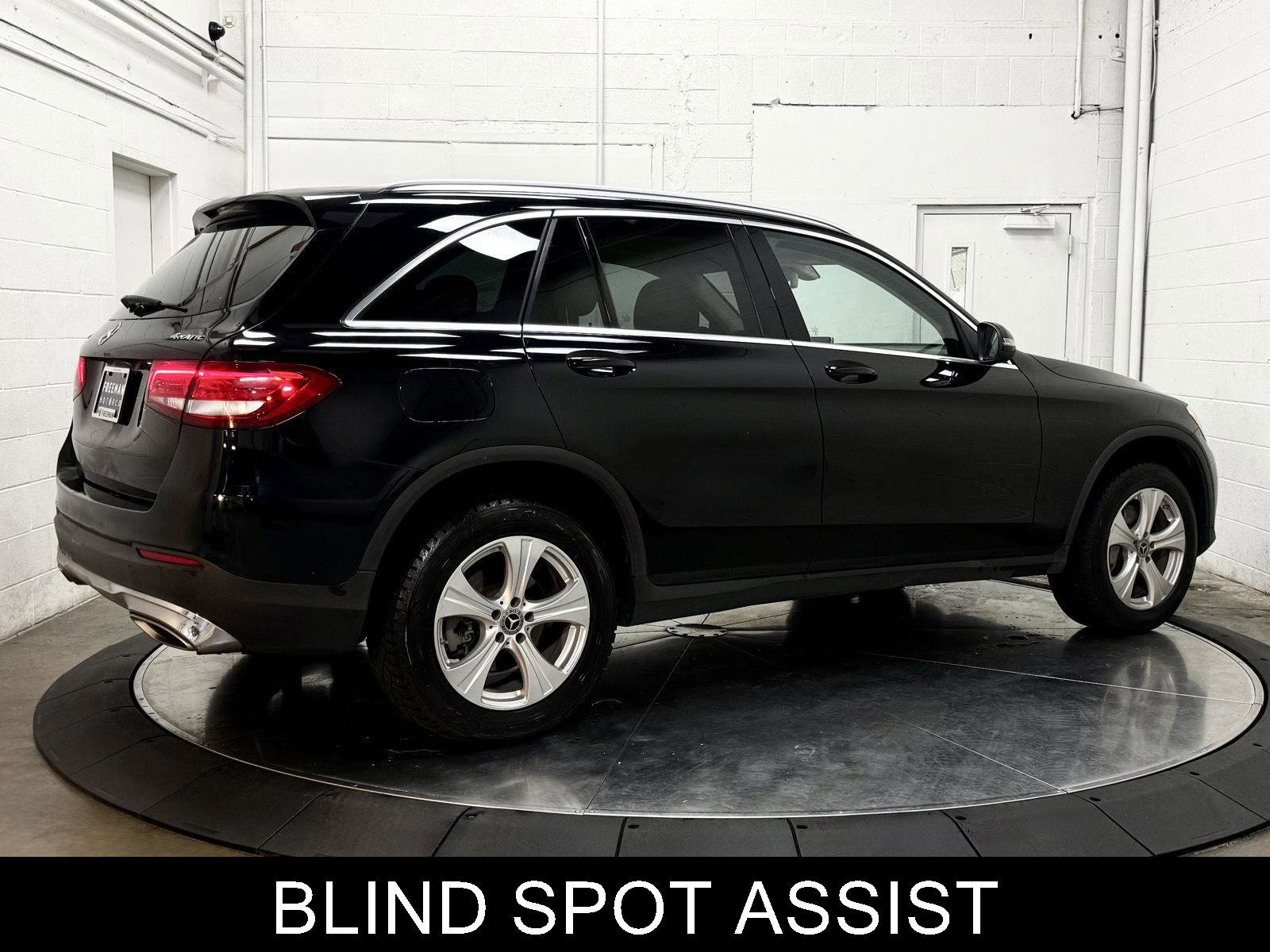 Used 2018 Mercedes-Benz GLC 300 4MATIC image 8