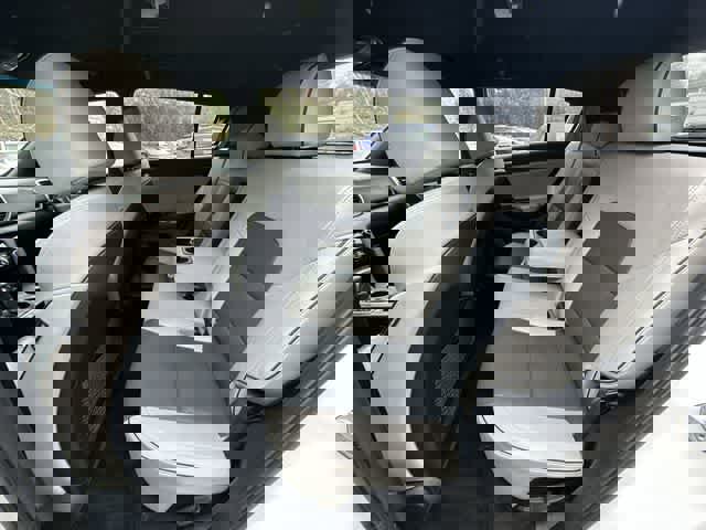 Used 2019 Kia Sportage EX w/ EX Sport Appearance Package image 17