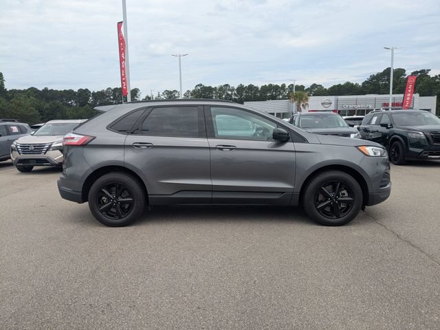 Used 2024 Ford Edge SE AWD/4WD image 2