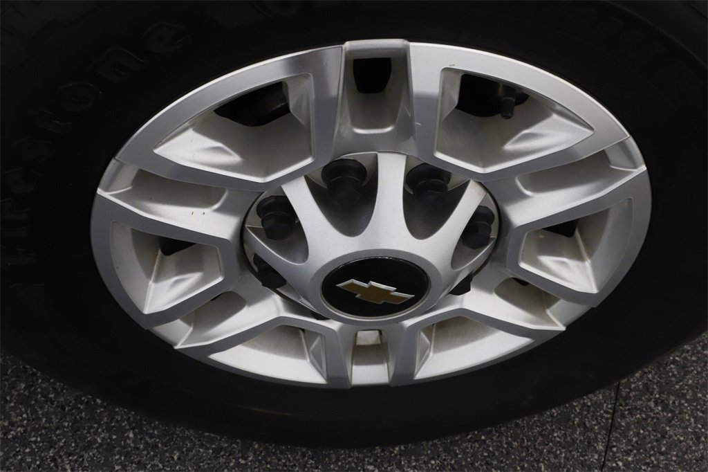 Used 2024 Chevrolet Silverado 2500 LT image 31