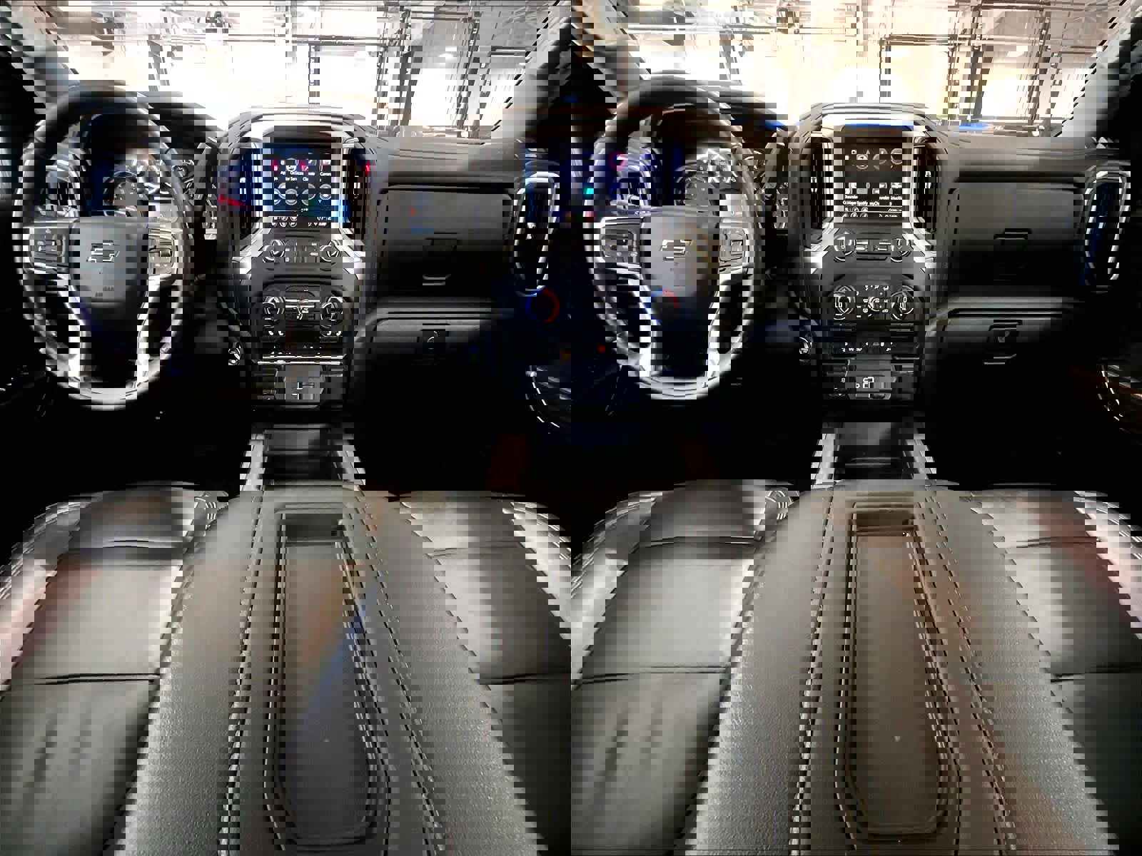 Used 2020 Chevrolet Silverado 1500 LT Trail Boss image 21