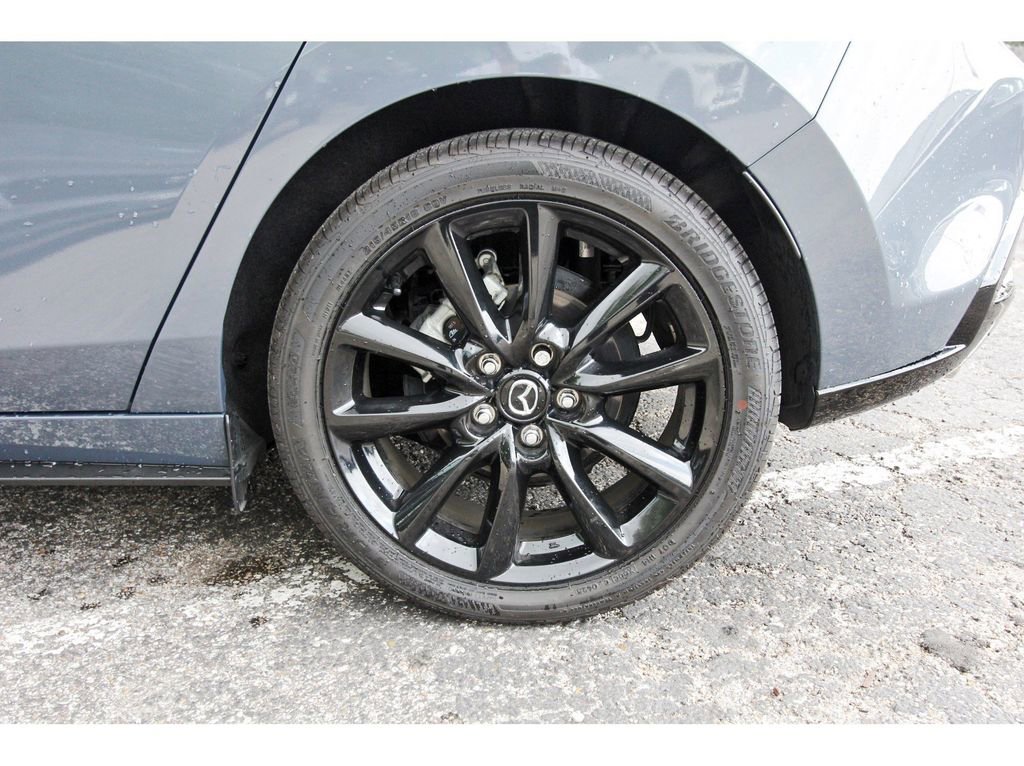 Used 2025 MAZDA MAZDA3 Carbon image 30
