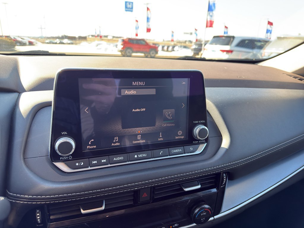 Used 2021 Nissan Rogue SV AWD/4WD image 17