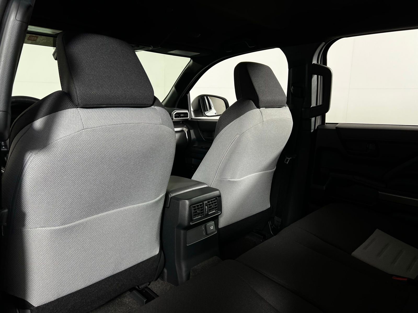 Certified 2025 Toyota 4Runner TRD Off-Road image 22