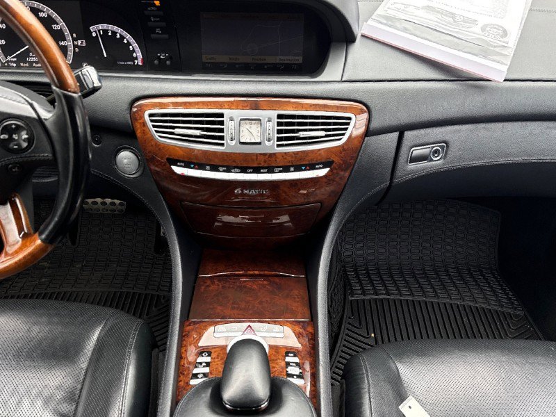 Used 2010 Mercedes-Benz CL 550 4MATIC image 20