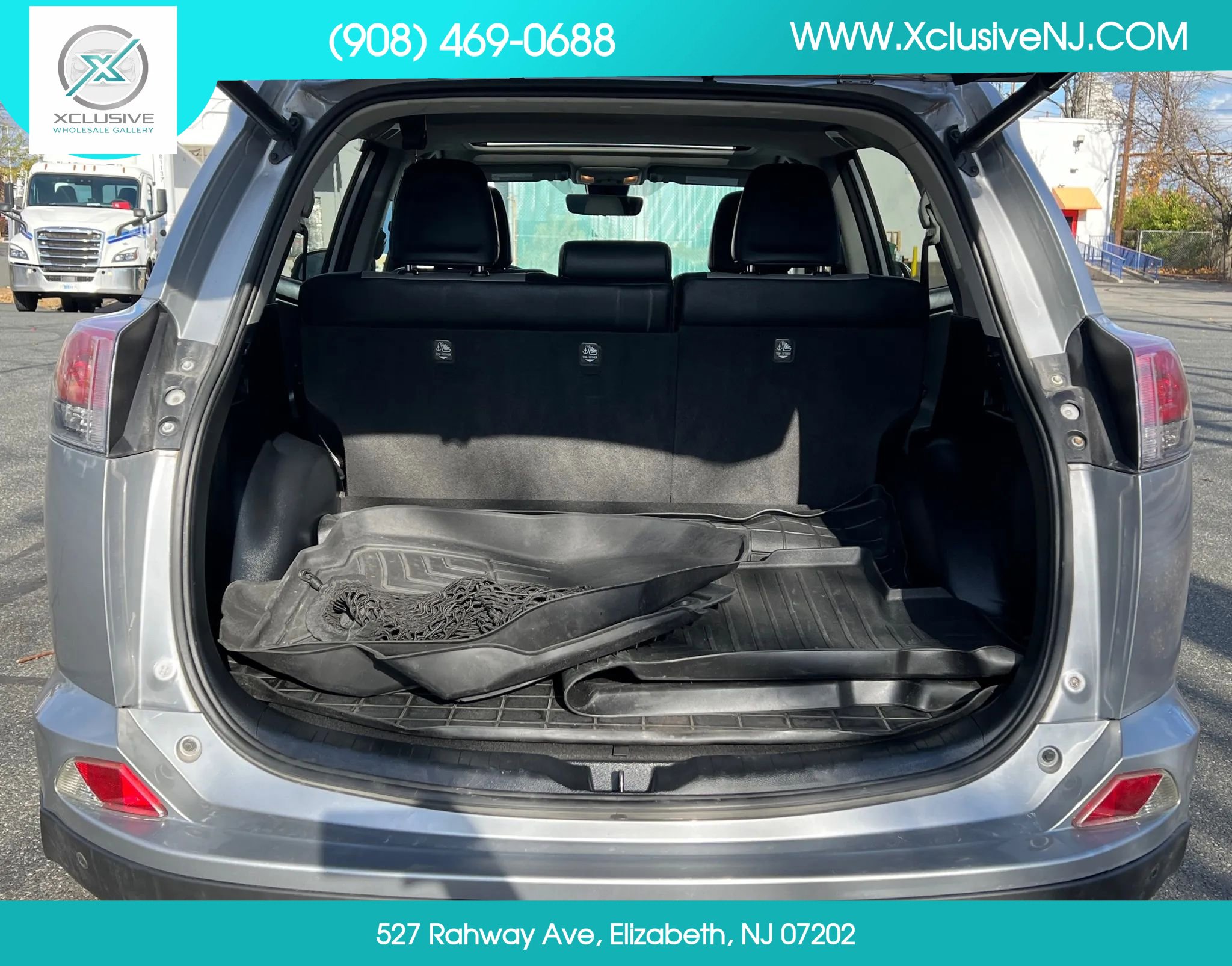 Used 2017 Toyota RAV4 Limited w/ All Weather Liner Package image 28