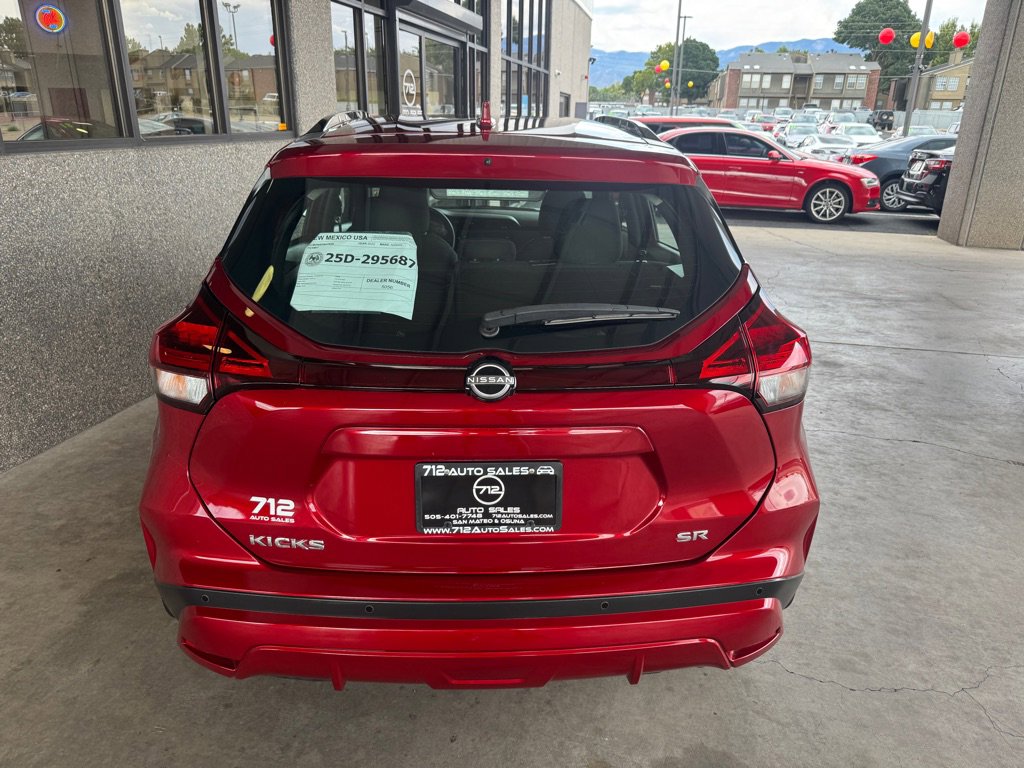 Used 2023 Nissan Kicks SR image 32