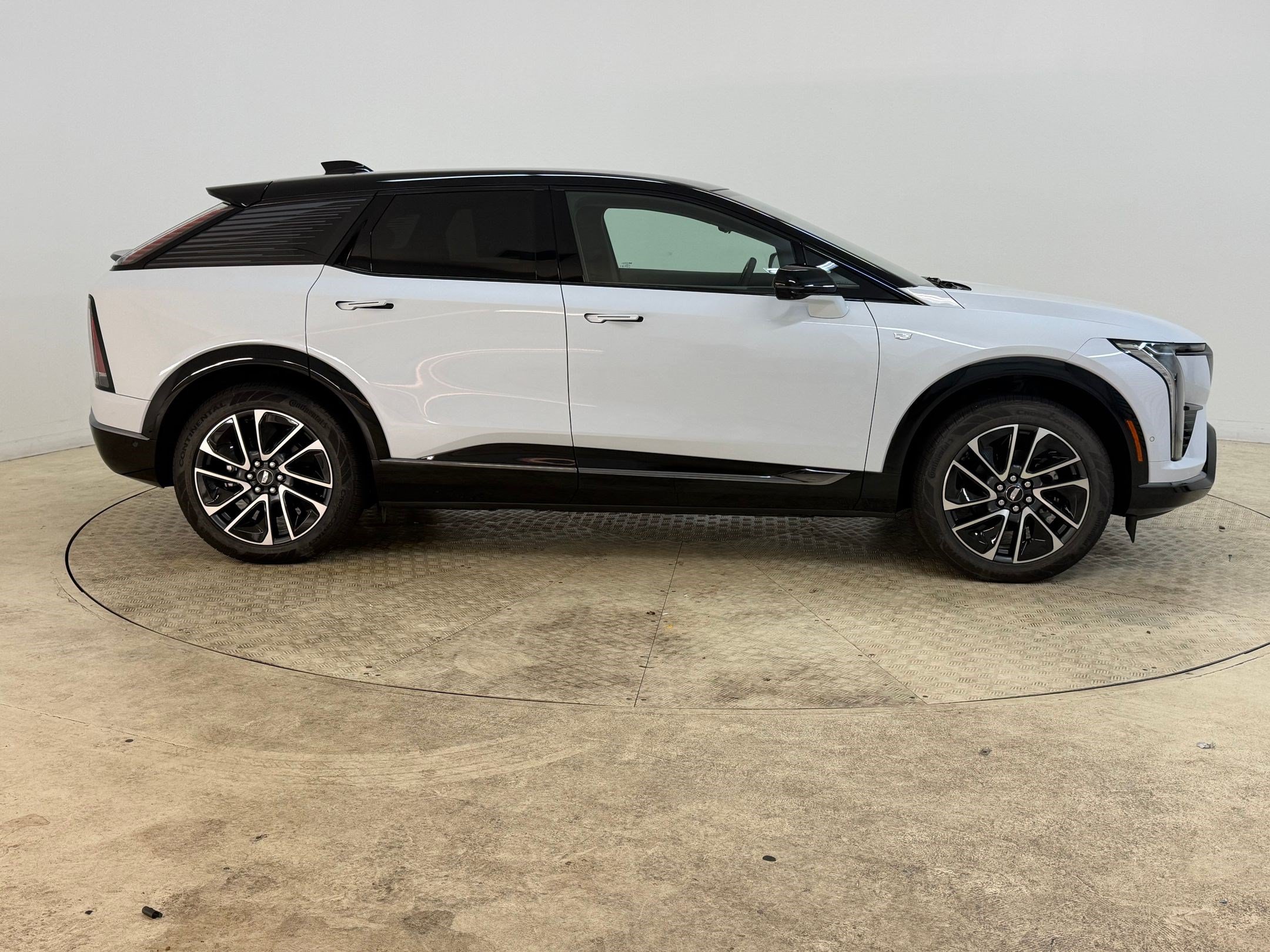 New 2027 Cadillac Optiq Sport RWD image 8