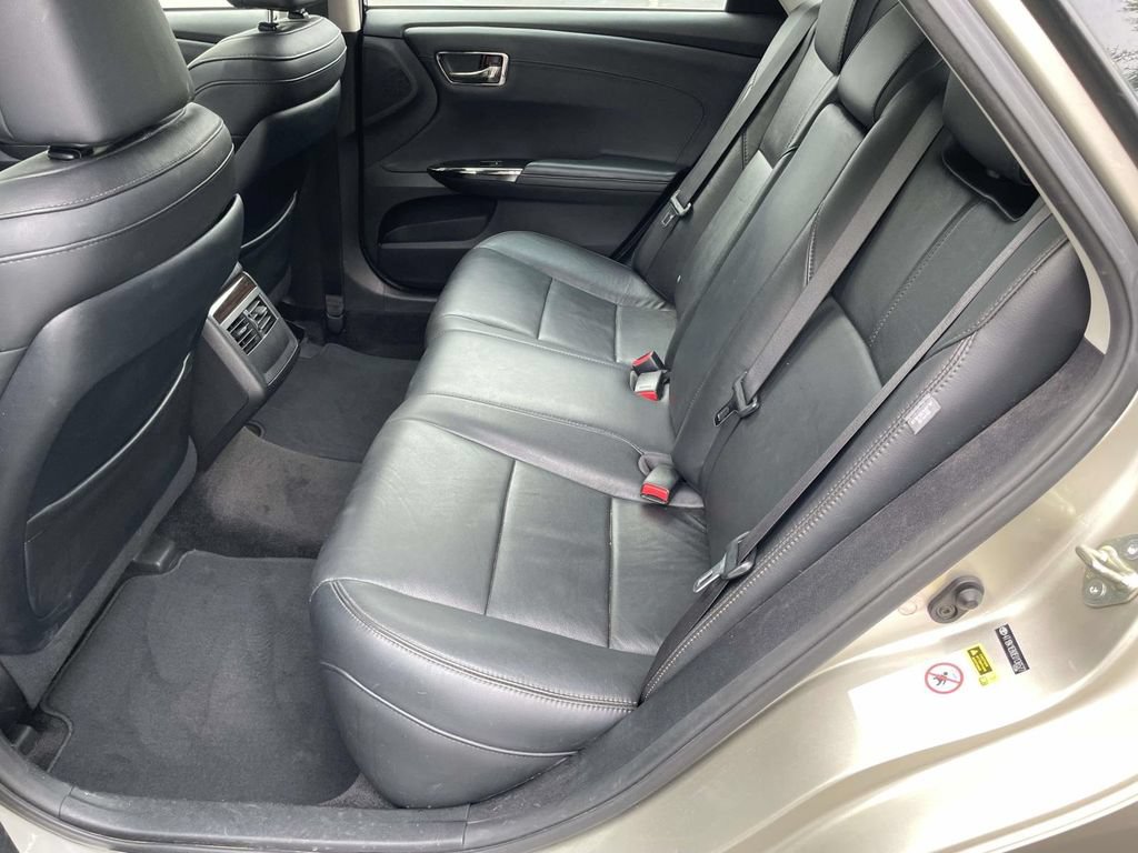 Used 2014 Toyota Avalon XLE Touring FWD image 8