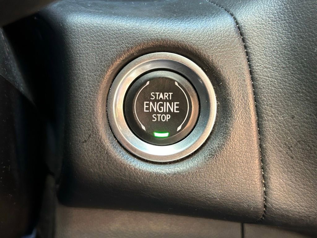 Used 2022 Chevrolet Suburban LT w/ Max Trailering Package image 54