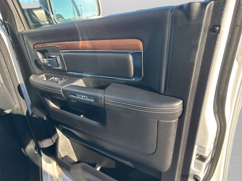 Used 2017 RAM 2500 Laramie w/ Convenience Group image 38
