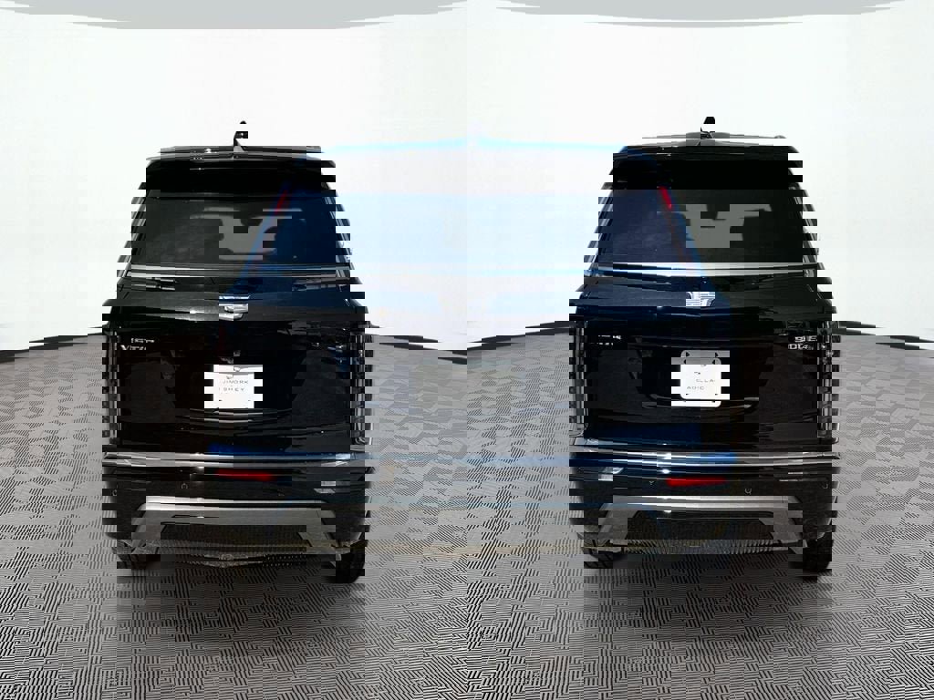 New 2026 Cadillac Vistiq Premium Luxury w/ LPO, Floor Liner Package image 6