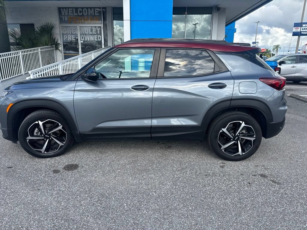 Used 2022 Chevrolet TrailBlazer RS w/ Technology Package FWD image 9