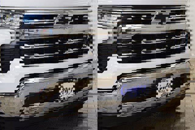 New 2026 Chevrolet Silverado 1500 LTZ w/ LTZ Premium Package image 13