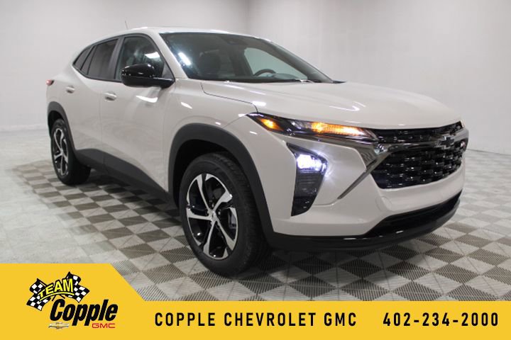 New 2026 Chevrolet Trax RS w/ Sunroof Package