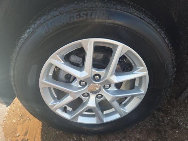Used 2024 Chevrolet Equinox LT image 13