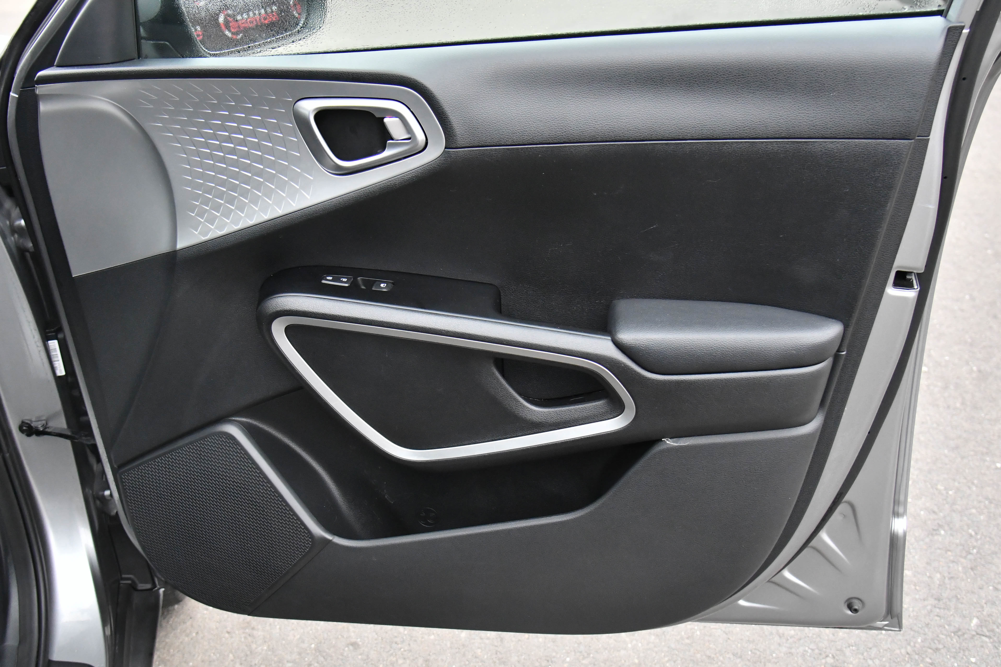 Used 2024 Kia Soul LX w/ Option Group 015 image 34