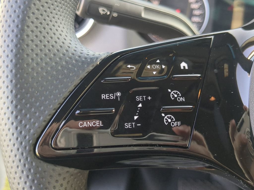 Used 2025 Mercedes-Benz Sprinter 2500 image 11