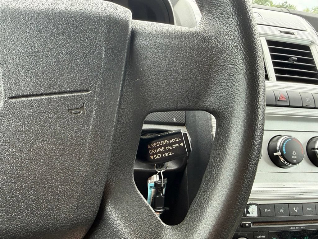 Used 2009 Dodge Journey SXT FWD image 26
