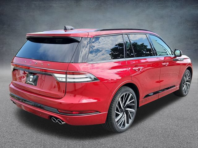New 2025 Lincoln Aviator Black Label w/ Jet Appearance Package AWD/4WD image 7