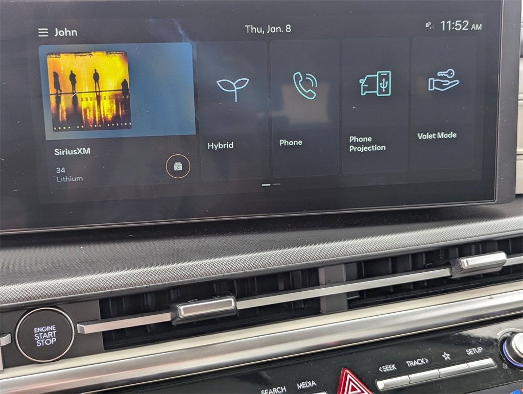 Certified 2025 Hyundai Santa Fe SEL image 6