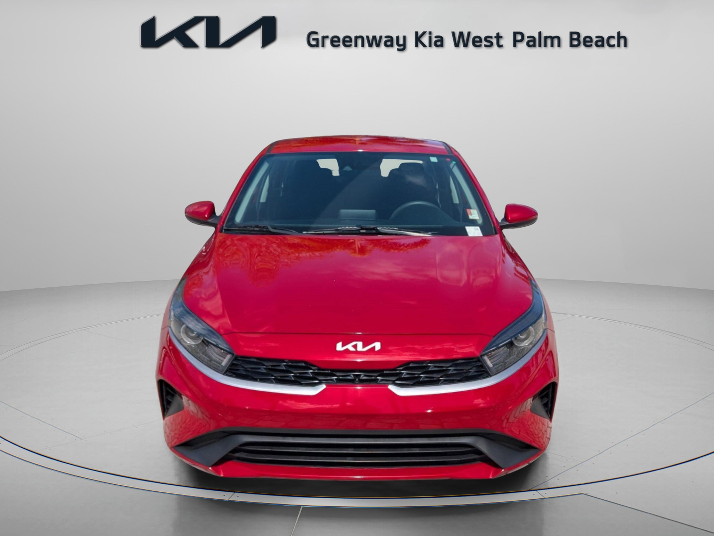 Used 2024 Kia Forte LXS FWD image 2