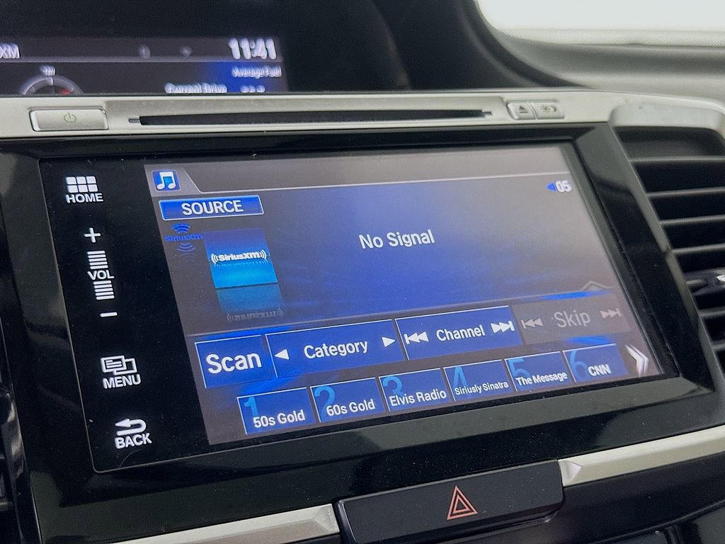 Used 2017 Honda Accord EX-L image 30