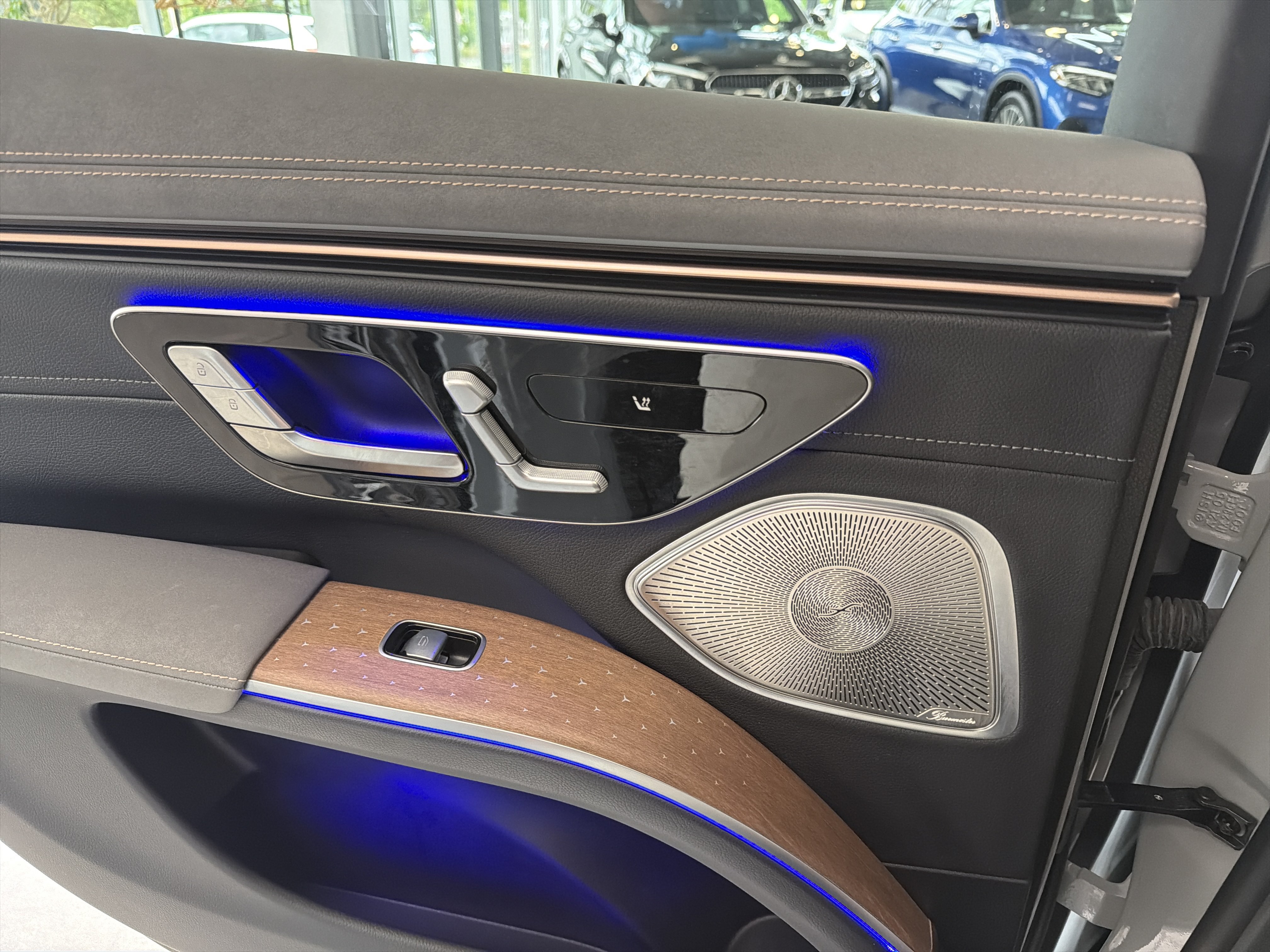 Certified 2023 Mercedes-Benz EQS 580 4MATIC SUV image 23