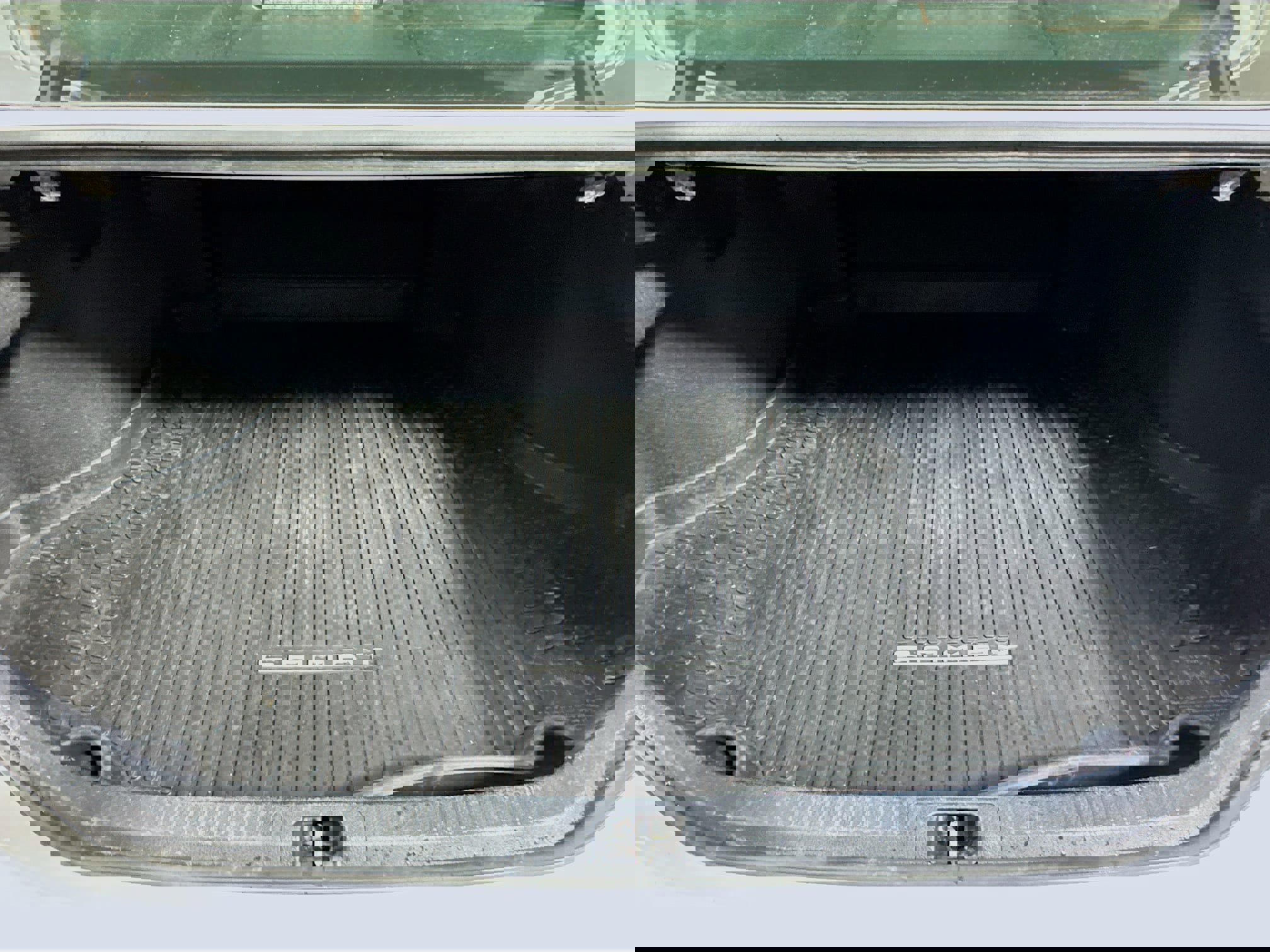 Used 2022 Toyota Camry SE image 23