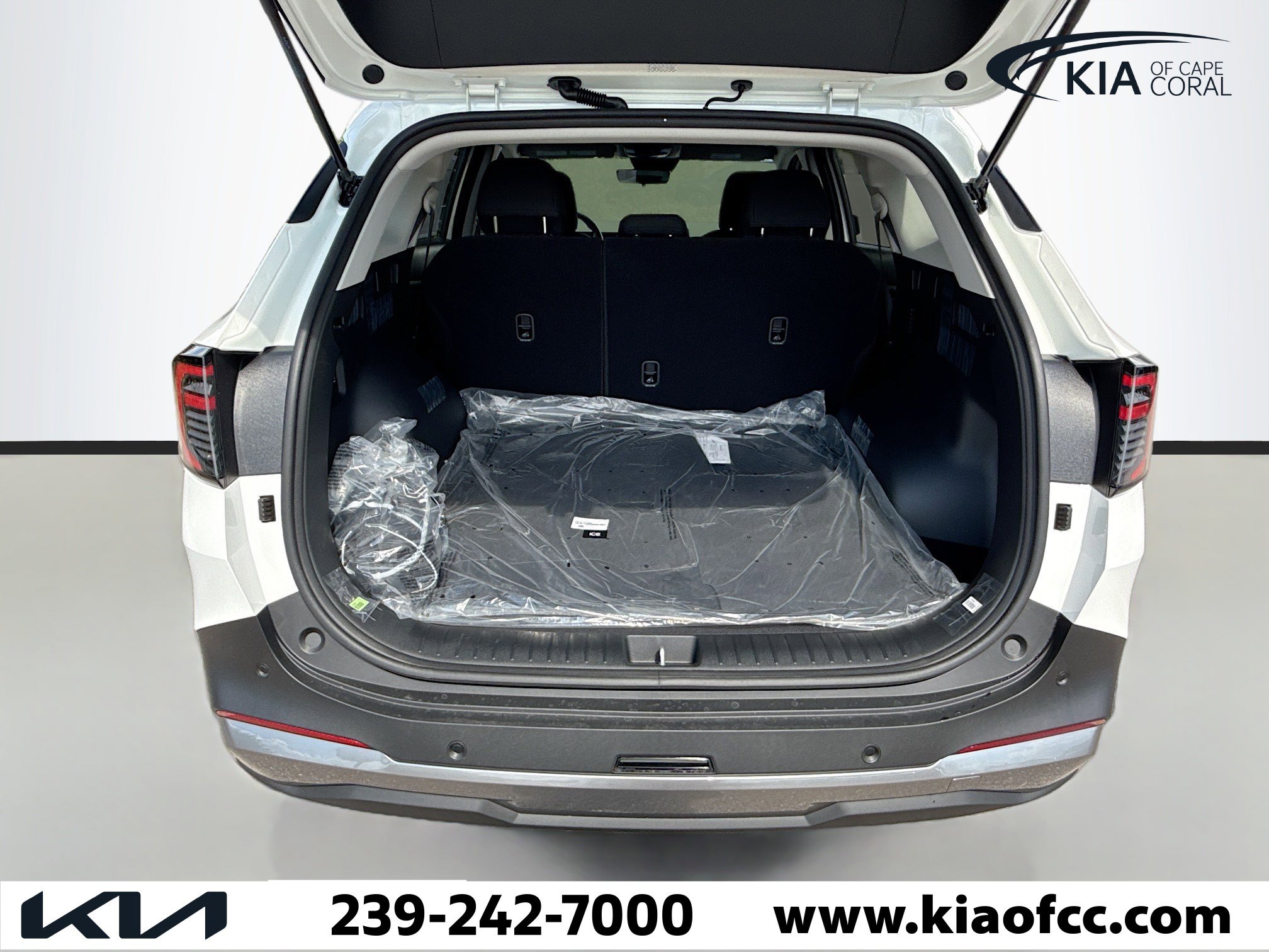 New 2026 Kia Sportage LX AWD/4WD image 11